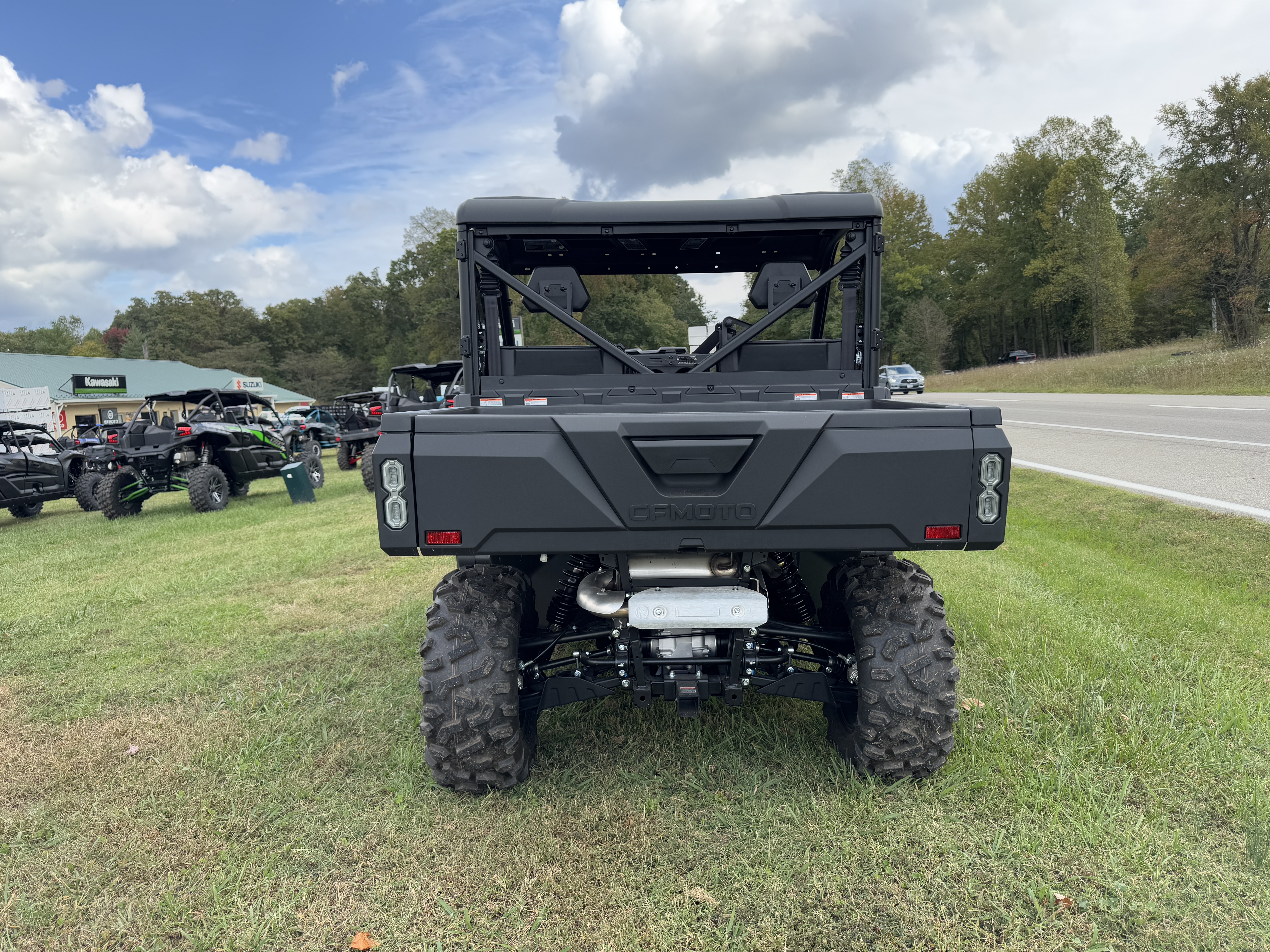 2025 CFMOTO UFORCE 1000 - Photo 6